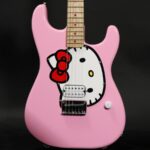 Squier by Fender / Limited Edition Hello Kitty Stratocaster Maple Fingerboard Pink (SN CYKE24007039) (梅田店)